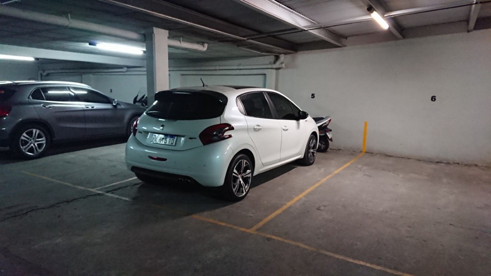 SEMIPISO EXTERNO DE 1 DORMITORIO CON COCHERA